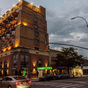 The Avenue Plaza New York