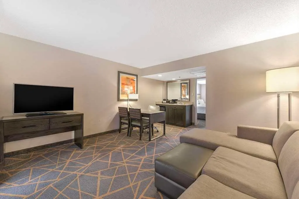 Hotel Embassy Suites By Hilton Denver Tech Center North