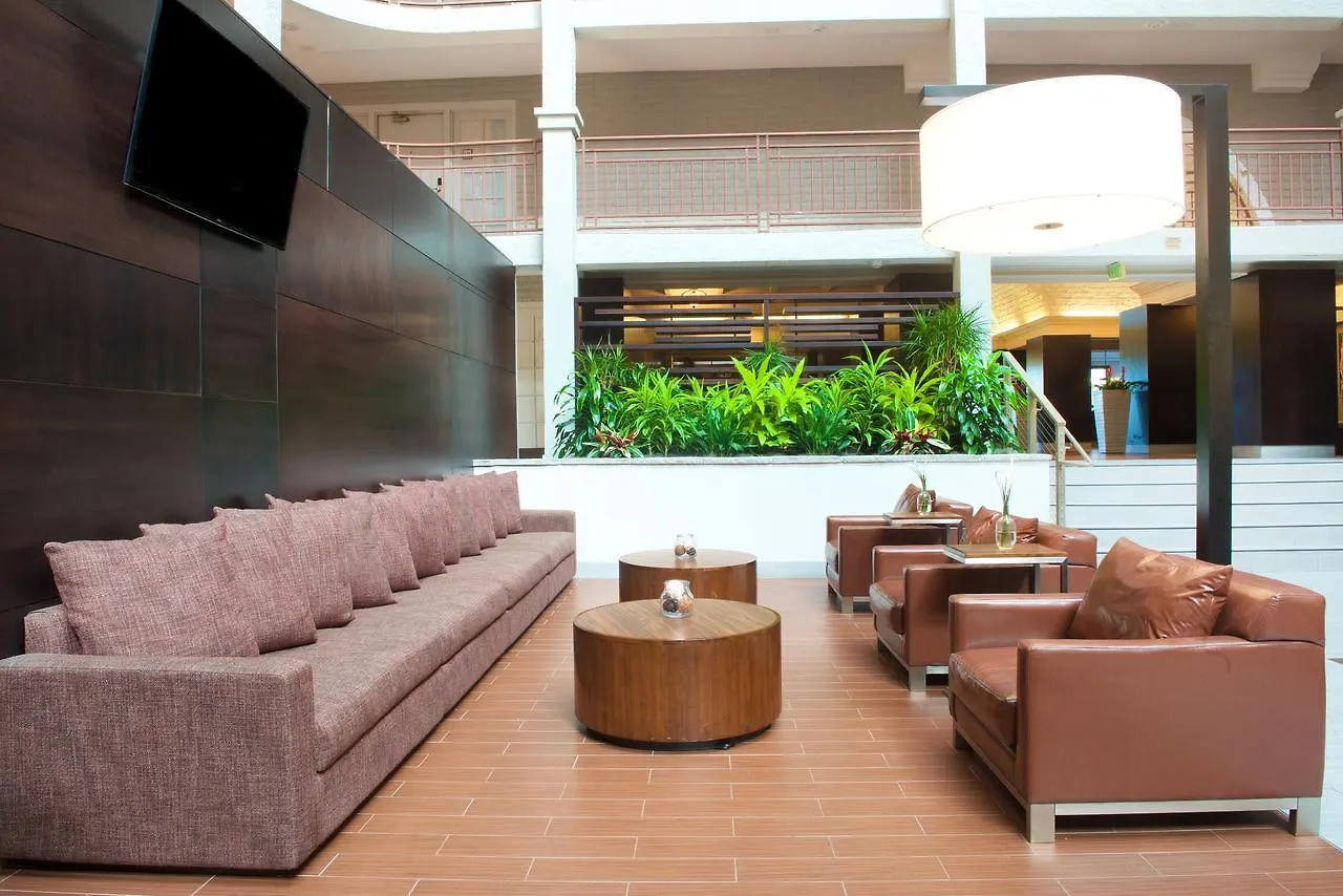 Hotel Embassy Suites By Hilton Denver Tech Center North