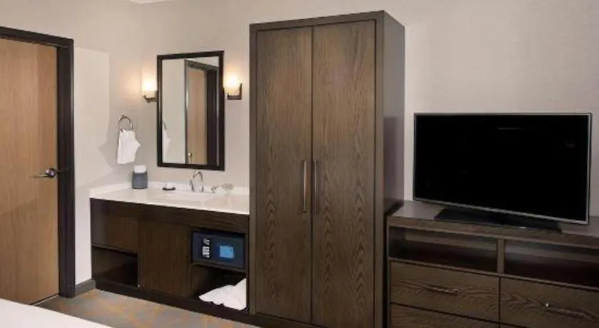 Embassy Suites By Hilton Denver Tech Center North