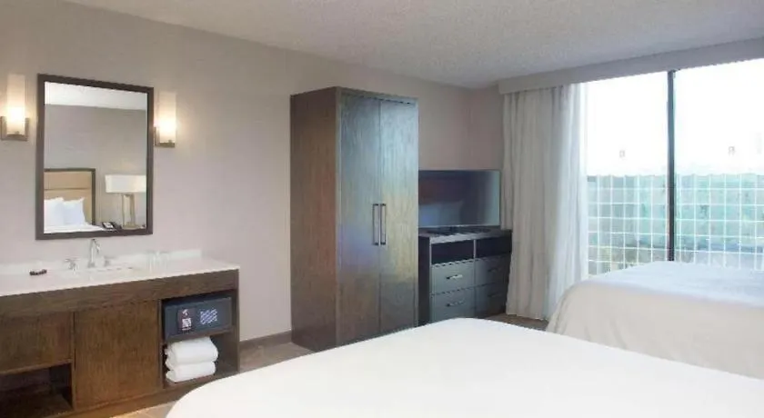 Hotel Embassy Suites By Hilton Denver Tech Center North